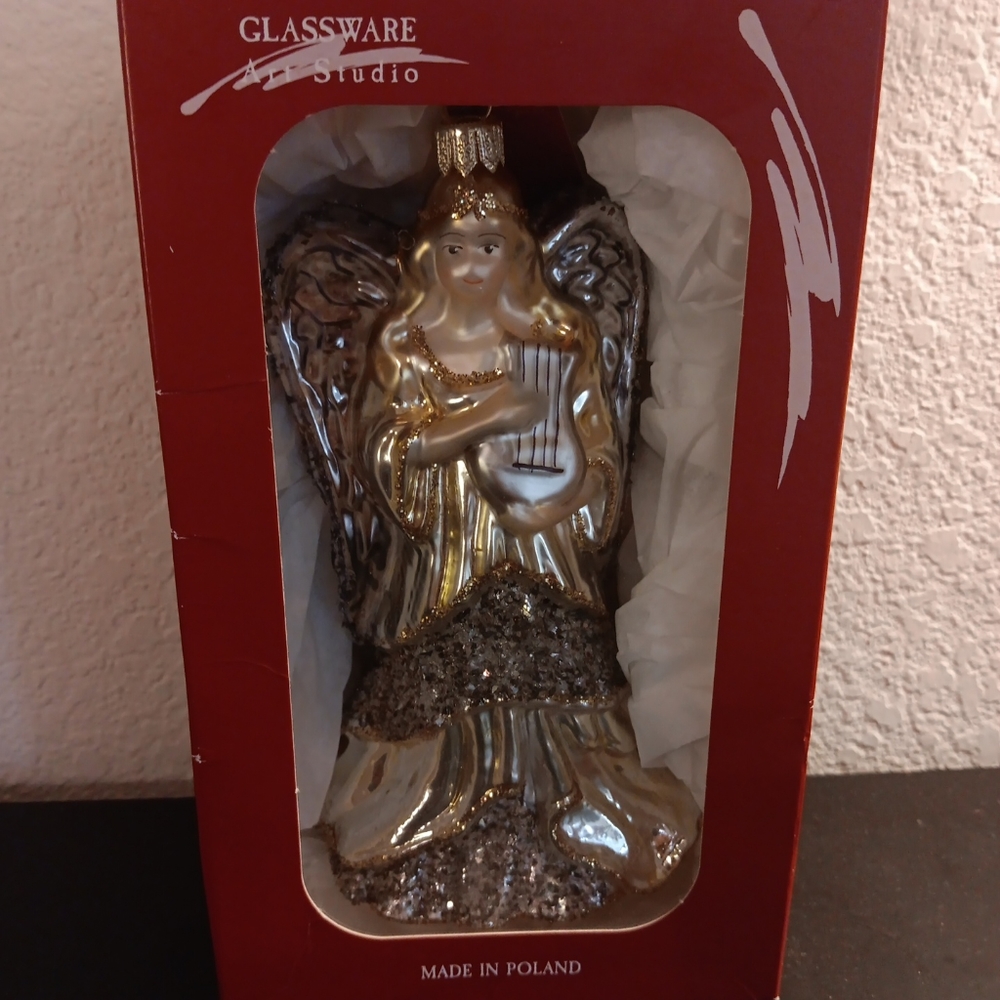 GORGEOUS NIB 7" Glassware Art Studio Handcrafted Angel Ornament Made in Poland.